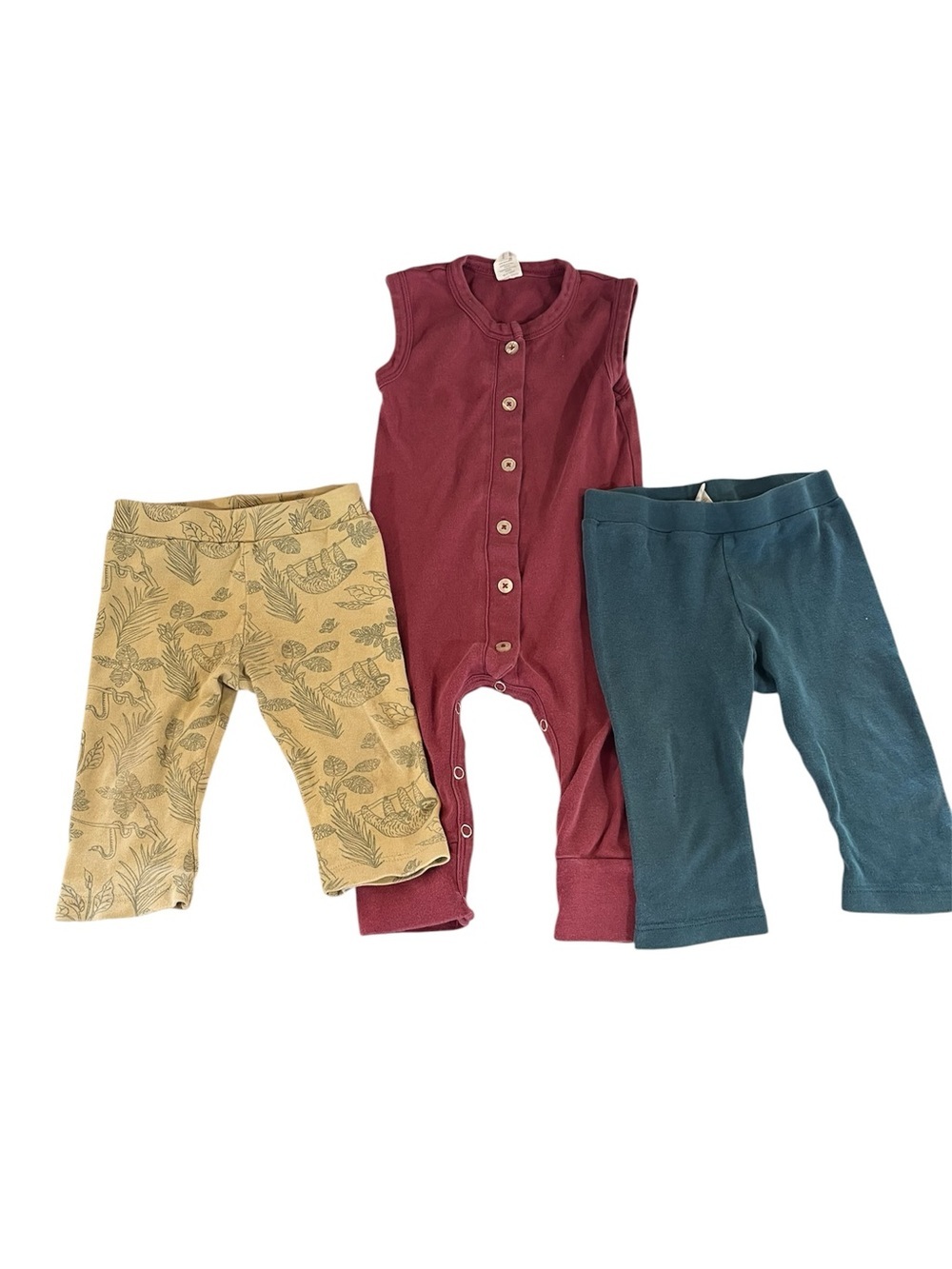 kate quinn Bundle/Lot of Maroon onesie, teal pants, yellow sloth pants 12-18 mo